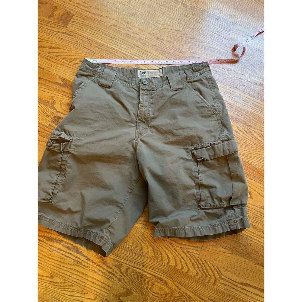 *3/$15 Lee Dungarees Men's Cargo Shorts Khaki Size 34 Casual Solid